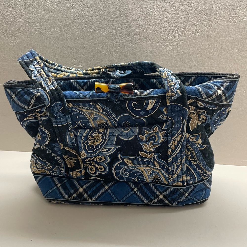 Medium handbag